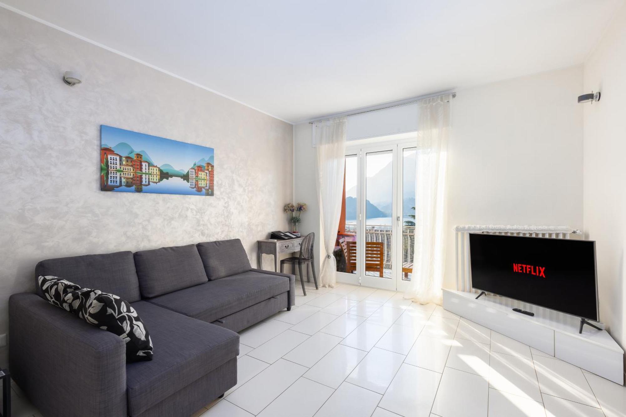 Terrazza Sul Lago - Open Space E Netflix Lecco Kültér fotó